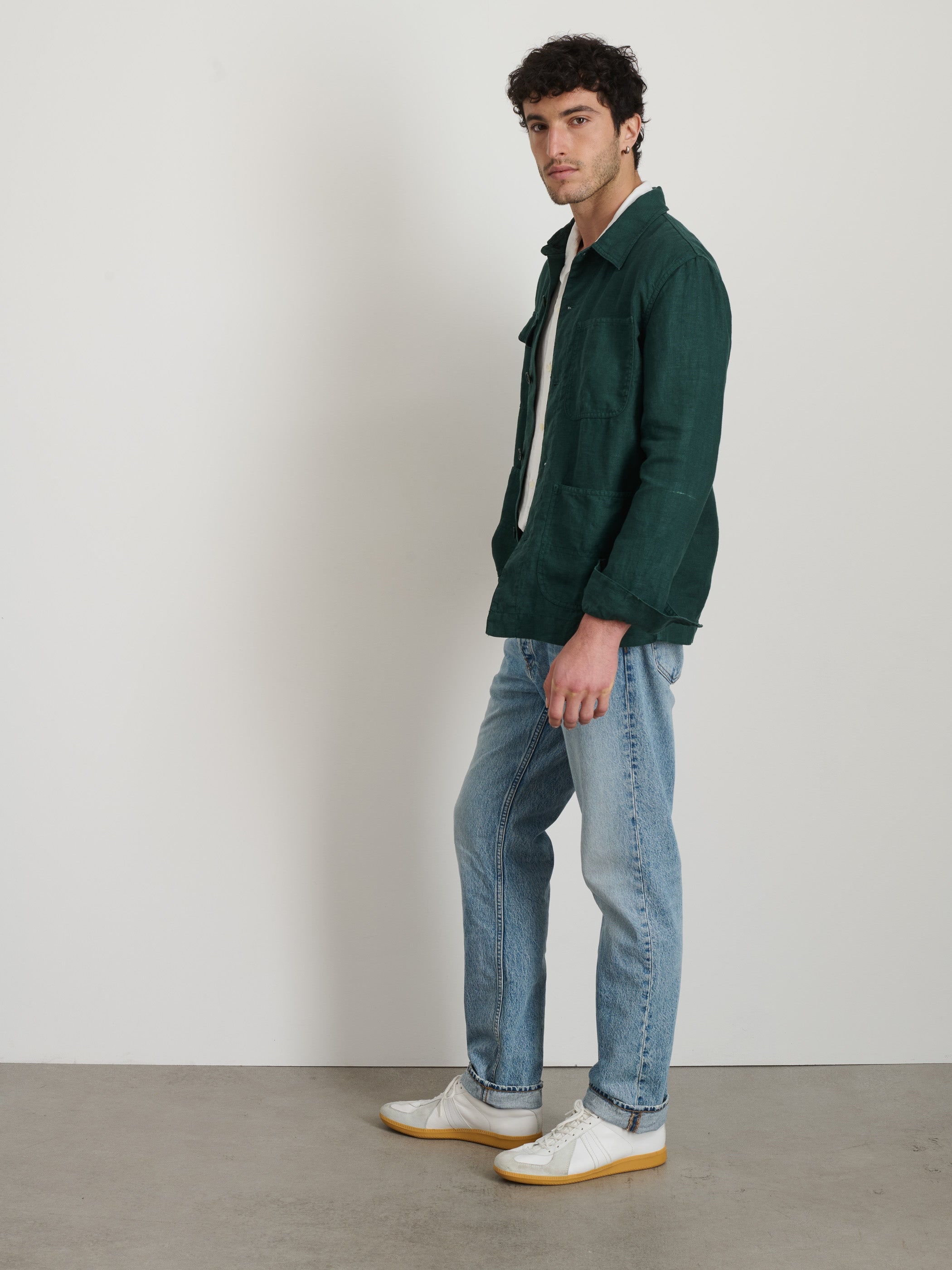 Alex Mill — Garment Dyed Work Jacket in Linen — view 3