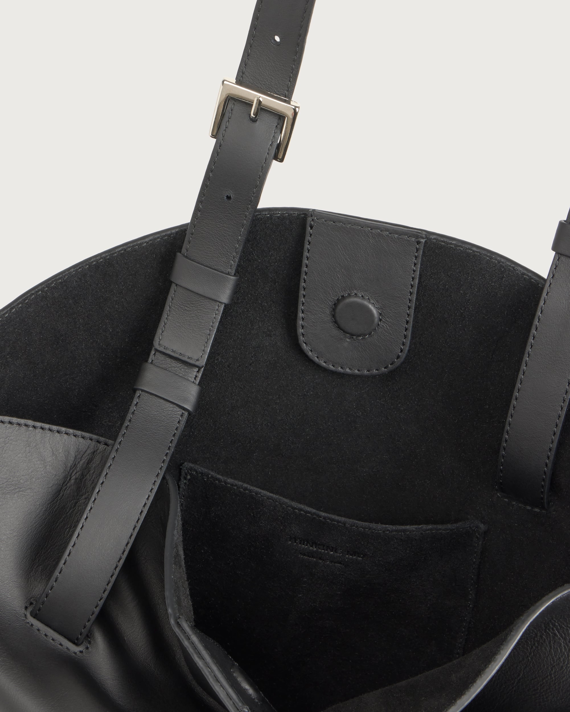 Thinking MU — Carolyn Leather Handbag — view 4