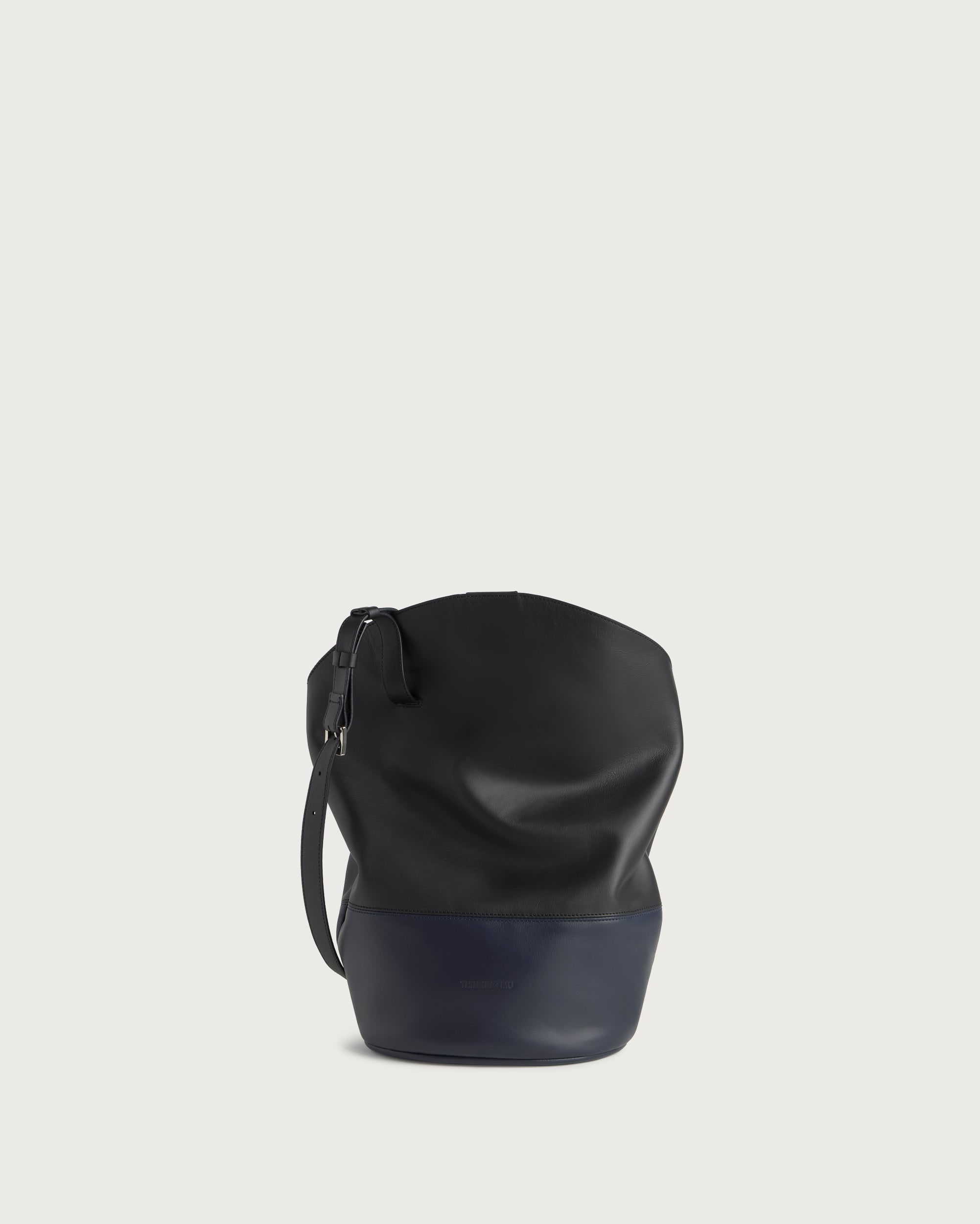 Thinking MU — Carolyn Leather Handbag — view 6